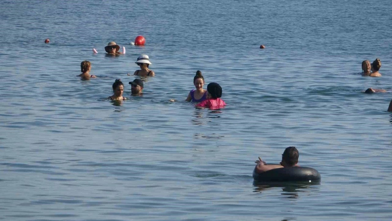 Turizmde canlılık sürüyor: Sezon kasım sonuna uzadı