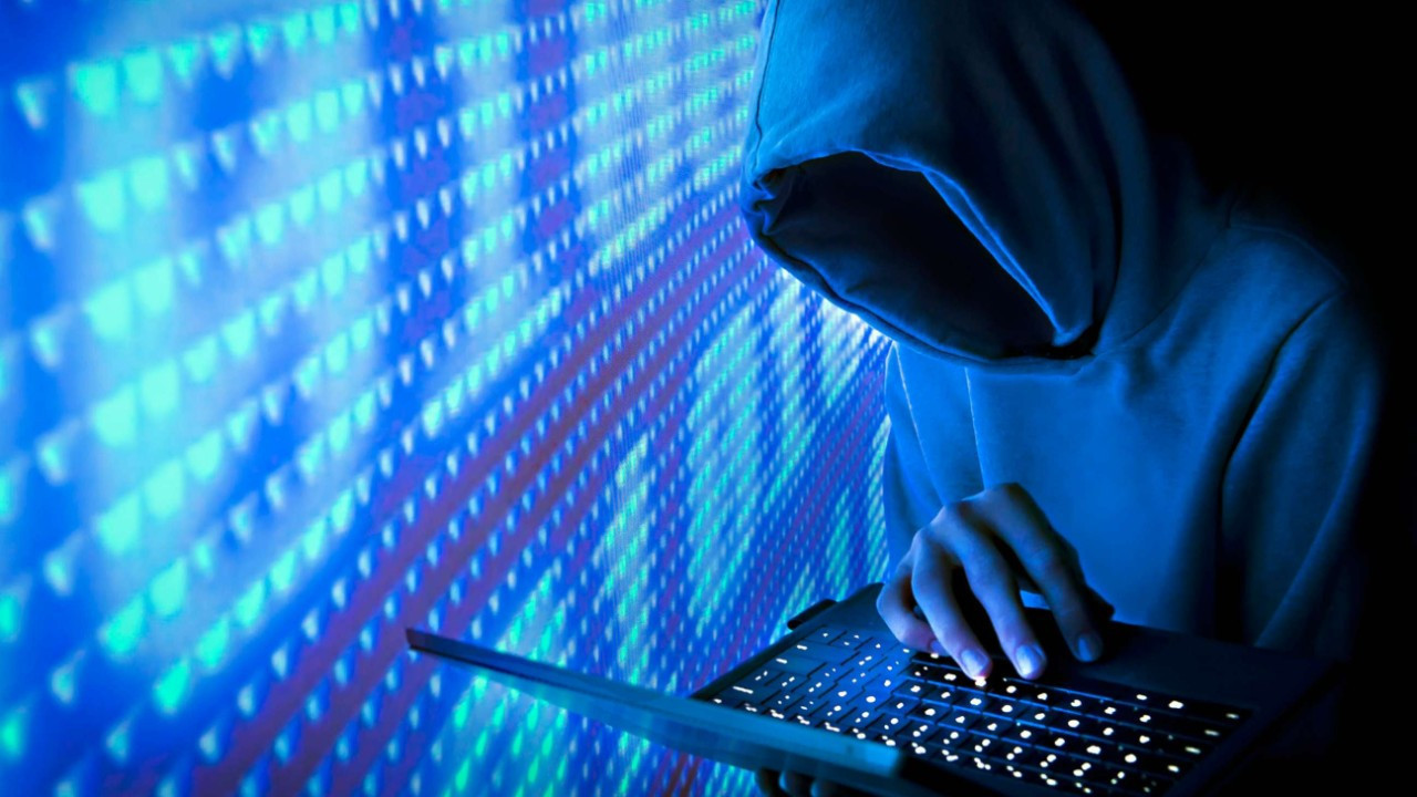 Türk hackerlardan ABD ve Kanada’da havalimanlarına saldırdı!